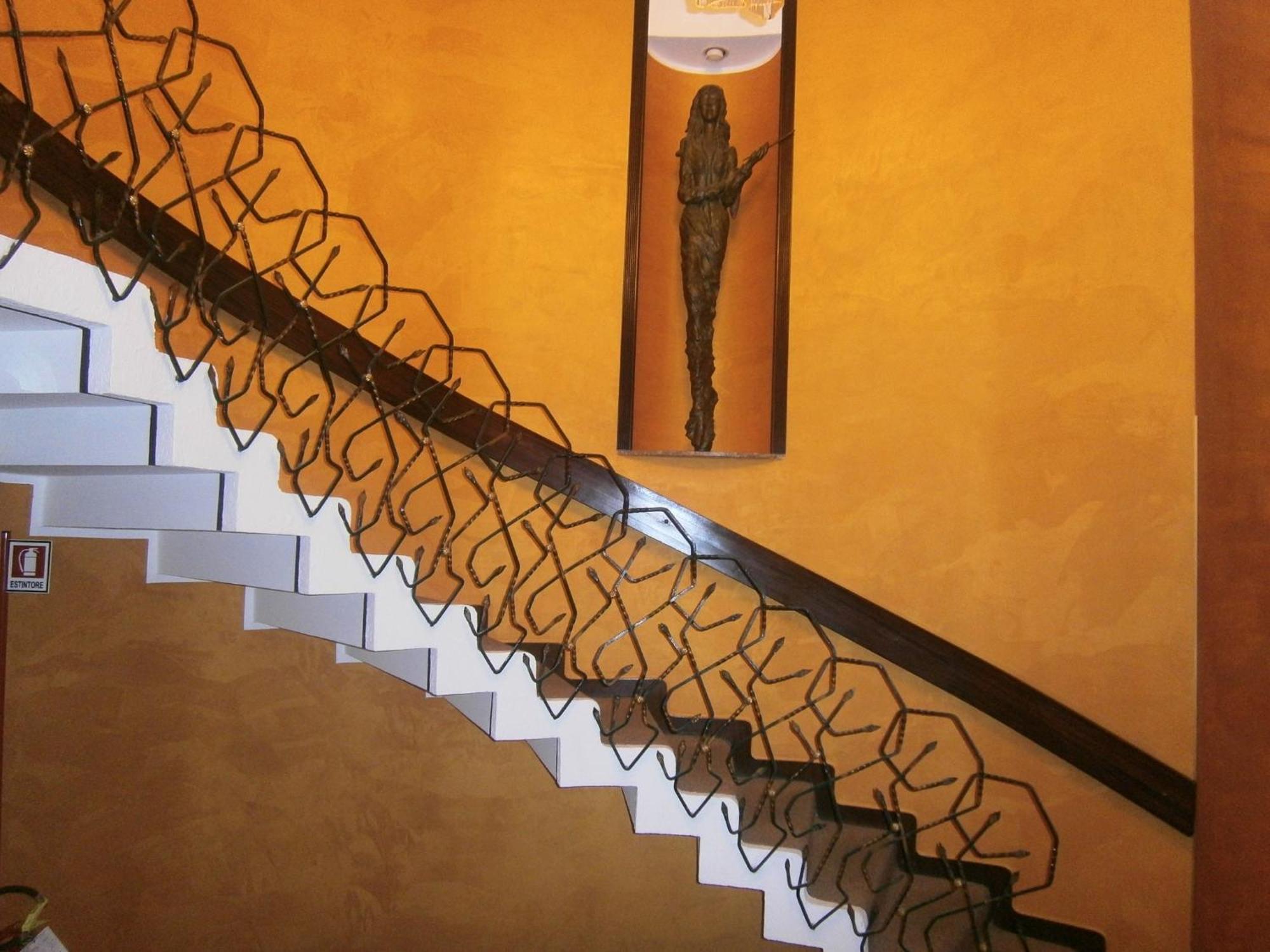 Hotel Corona Термоли Экстерьер фото
